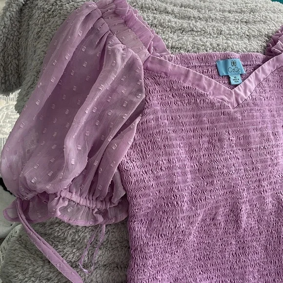 CeCe Lavender Puff Sleeve Smocked Top NOWT Size XS - Picture 3 of 8